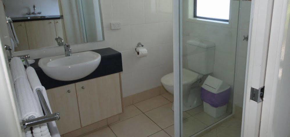 Pacific Palms Motor Inn Marcoola Ngoại thất bức ảnh